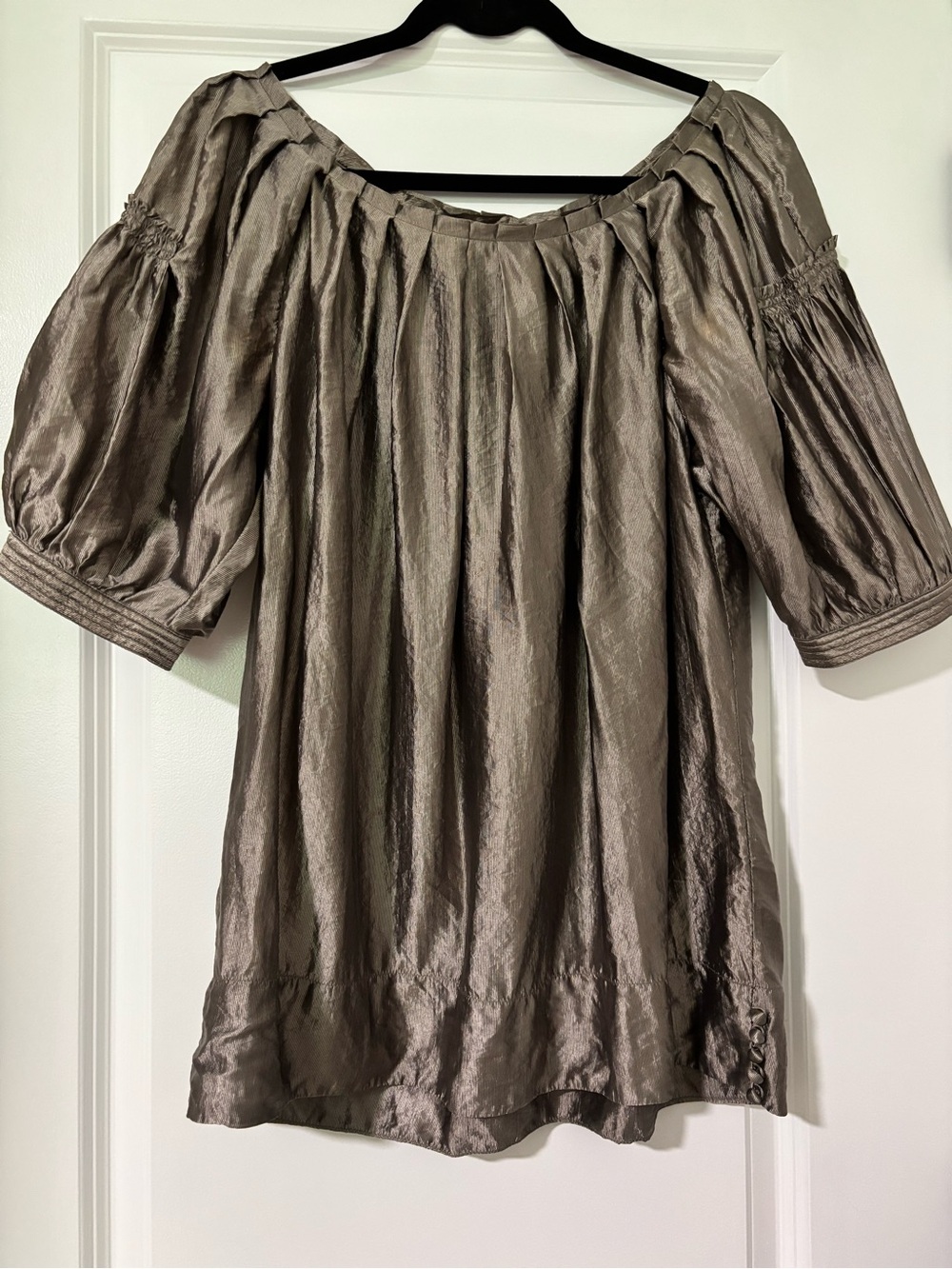 BCBGMaxAzria Metallic Taupe Off-Shoulder Peasant Top